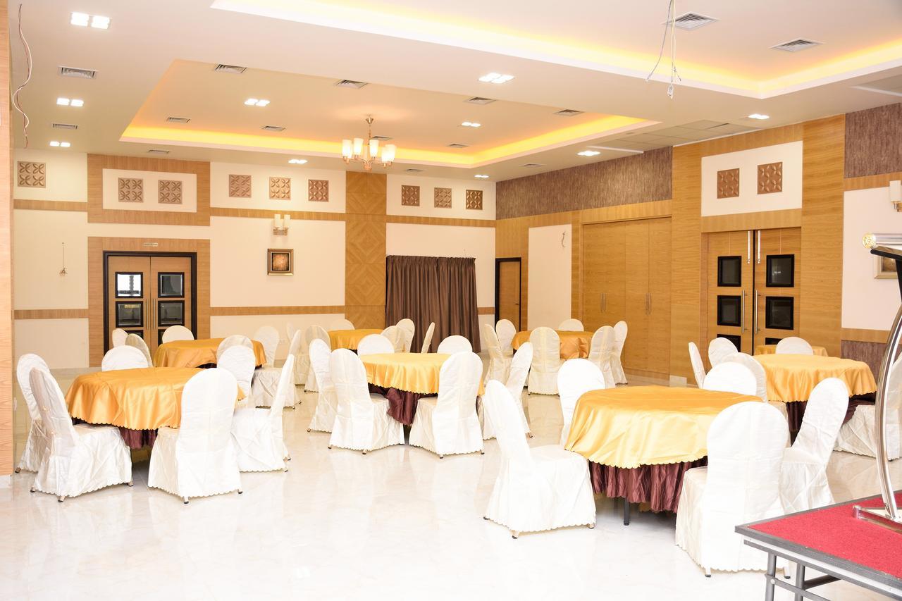 Hotel Laya Inn Ariyalur Bagian luar foto